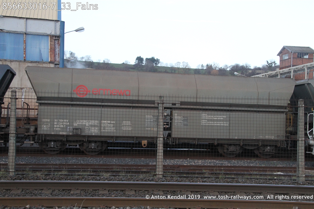 856633016-7_33_Falns.JPG